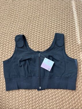 ABC American Breast Care Compression Bra Black Style 519 Size 44AA/A NWT